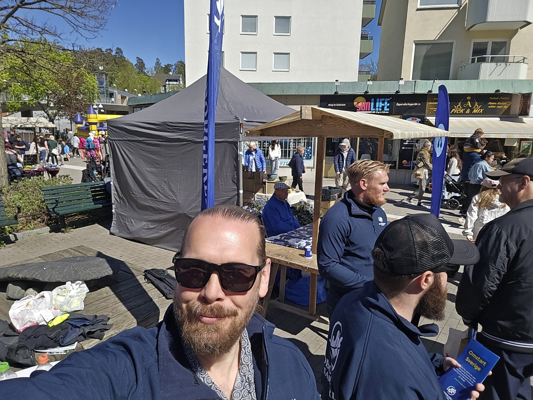 Fredrik Clementz ute bland väljare